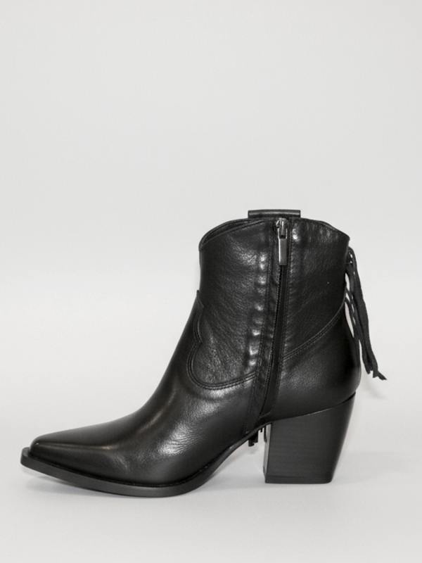 Tronchetto in vitello nero con zip e frange - Prodotto_4