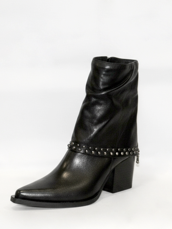 Tronchetto in vitello nero con bavero e borchie - Prodotto_5